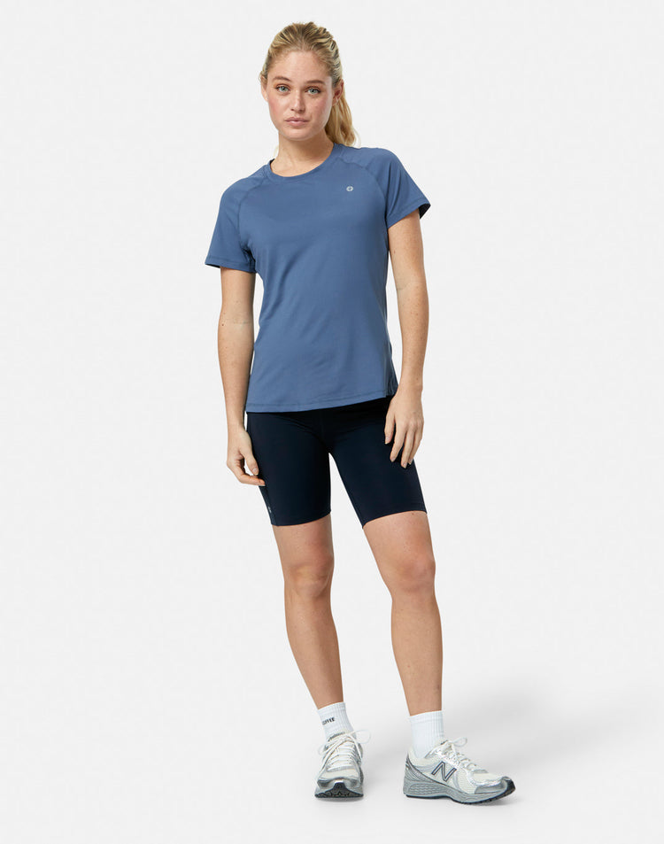 Relentless Tee in Oasis Blue