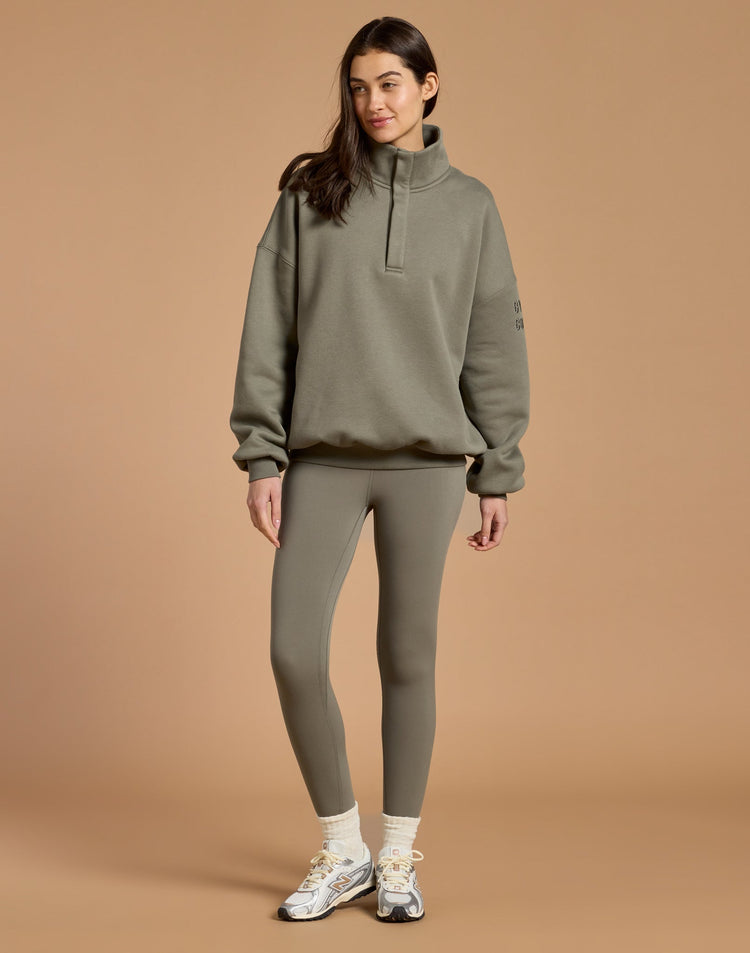 Snap Collar Sierra Sweatshirt in Olive