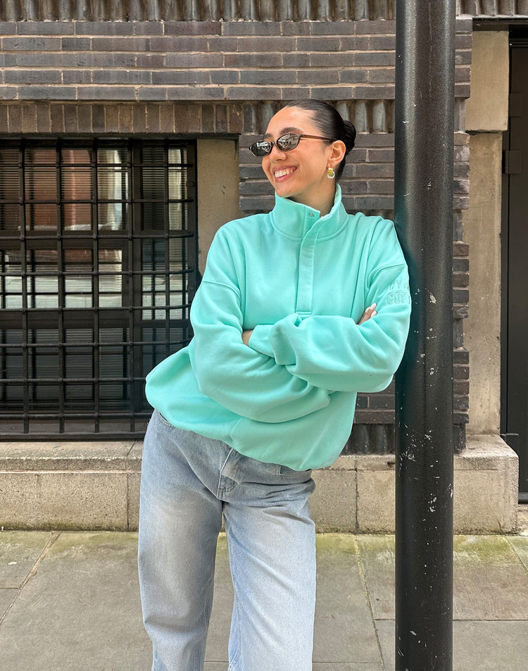 Snap Collar Sierra Sweatshirt in Peppermint