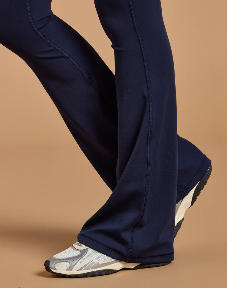 Soft-Motion Flare Legging in Twilight Navy