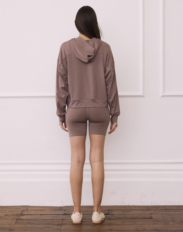 Relaxed Hoodie in Pebble