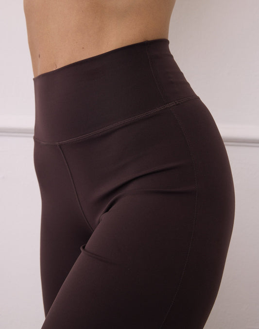 Wide Leg Legging in Mocha Bean
