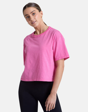 Essential Crop Tee In Empower Pink - T-Shirts - Gym+Coffee IE