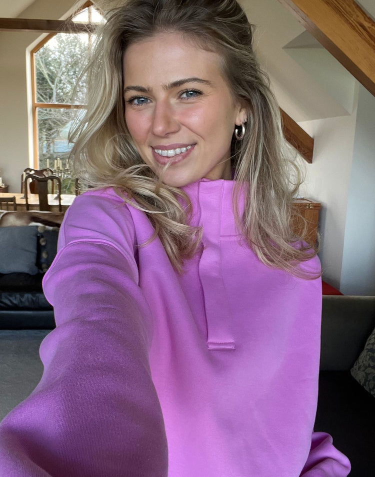 Snap Collar Sierra Sweatshirt in Fuchsia Pink